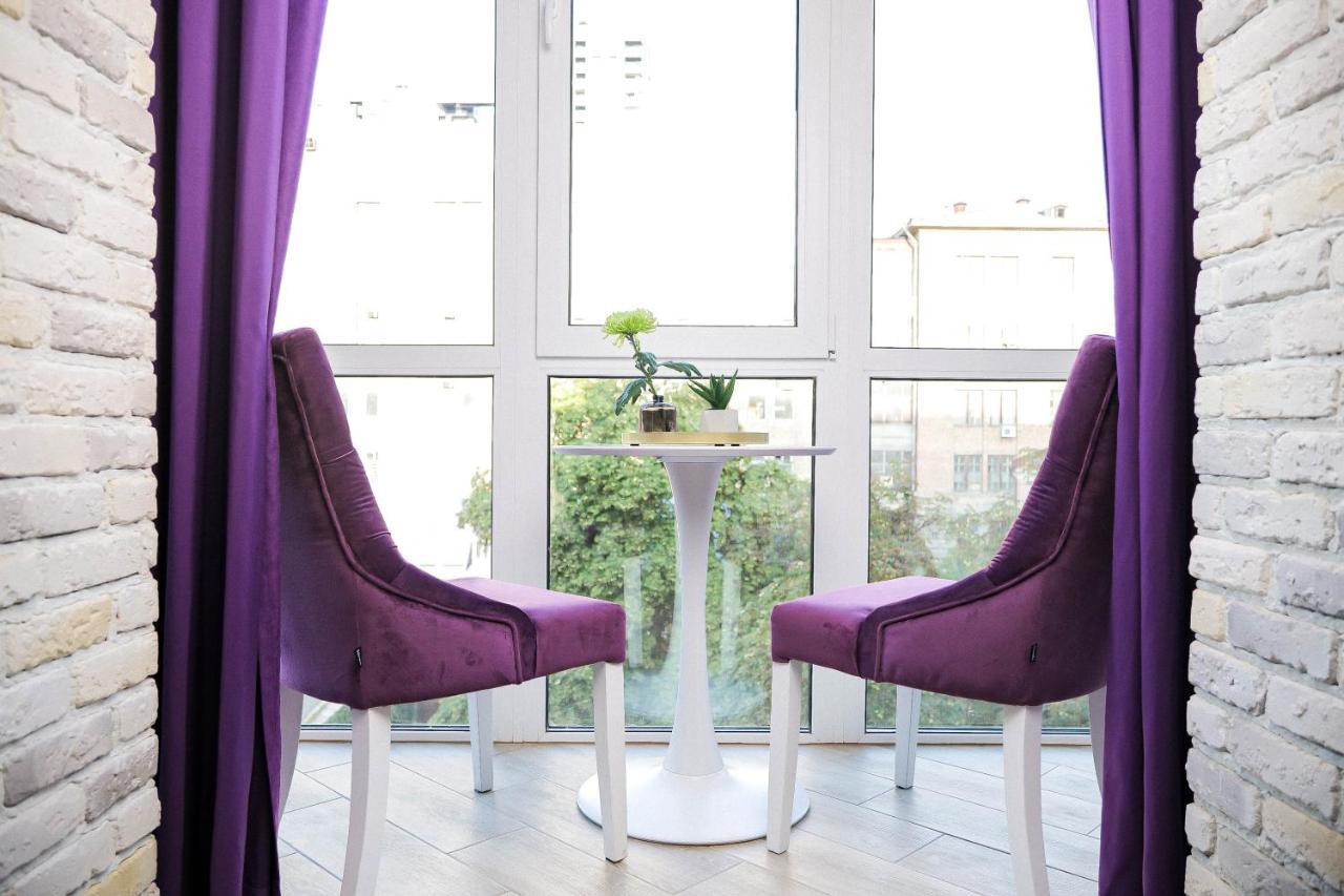 Freedom Apartments In City Center Киев Экстерьер фото