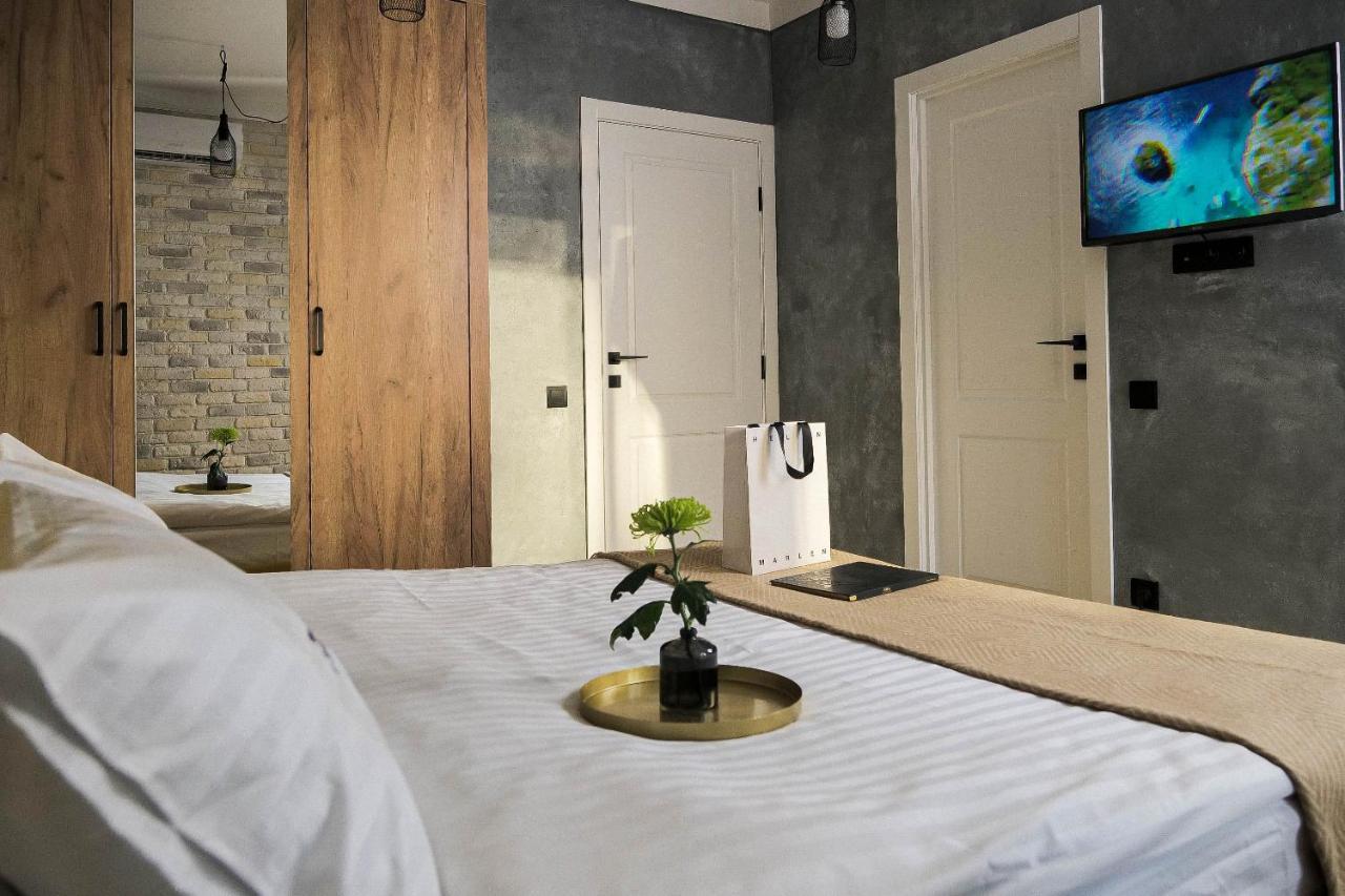 Freedom Apartments In City Center Киев Экстерьер фото